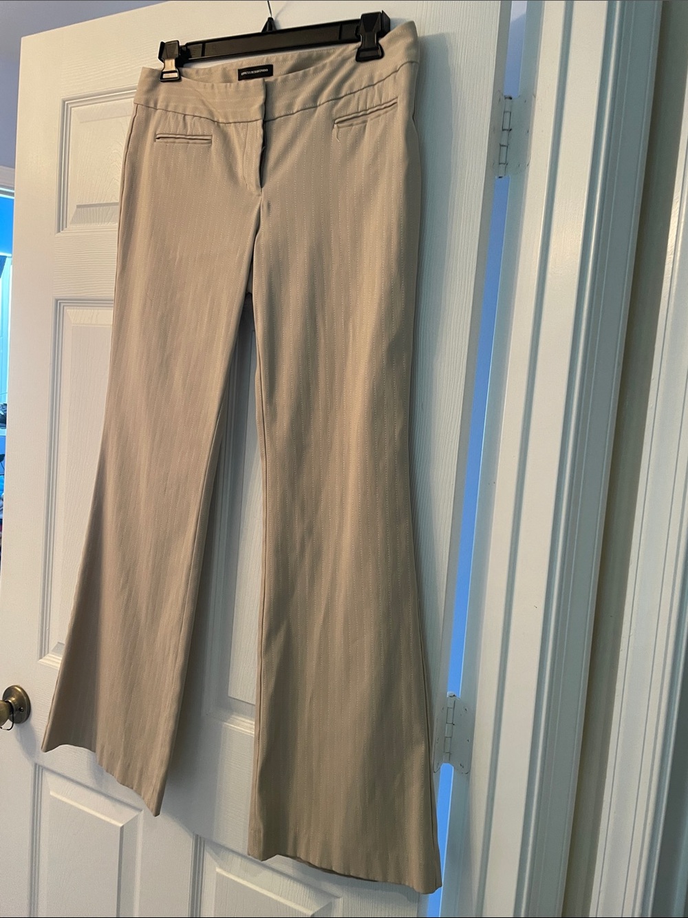 Express Beige Boot Cut Dress Pants size 12 preowned excellent condition